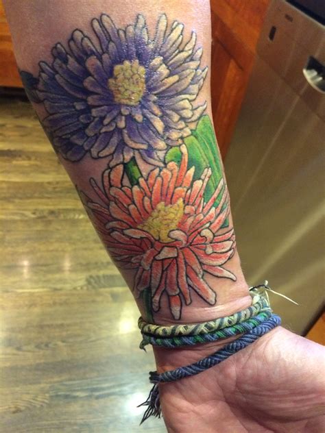 10 Bold and Beautiful Zinnia Flower Tattoo Ideas to Inspire You!